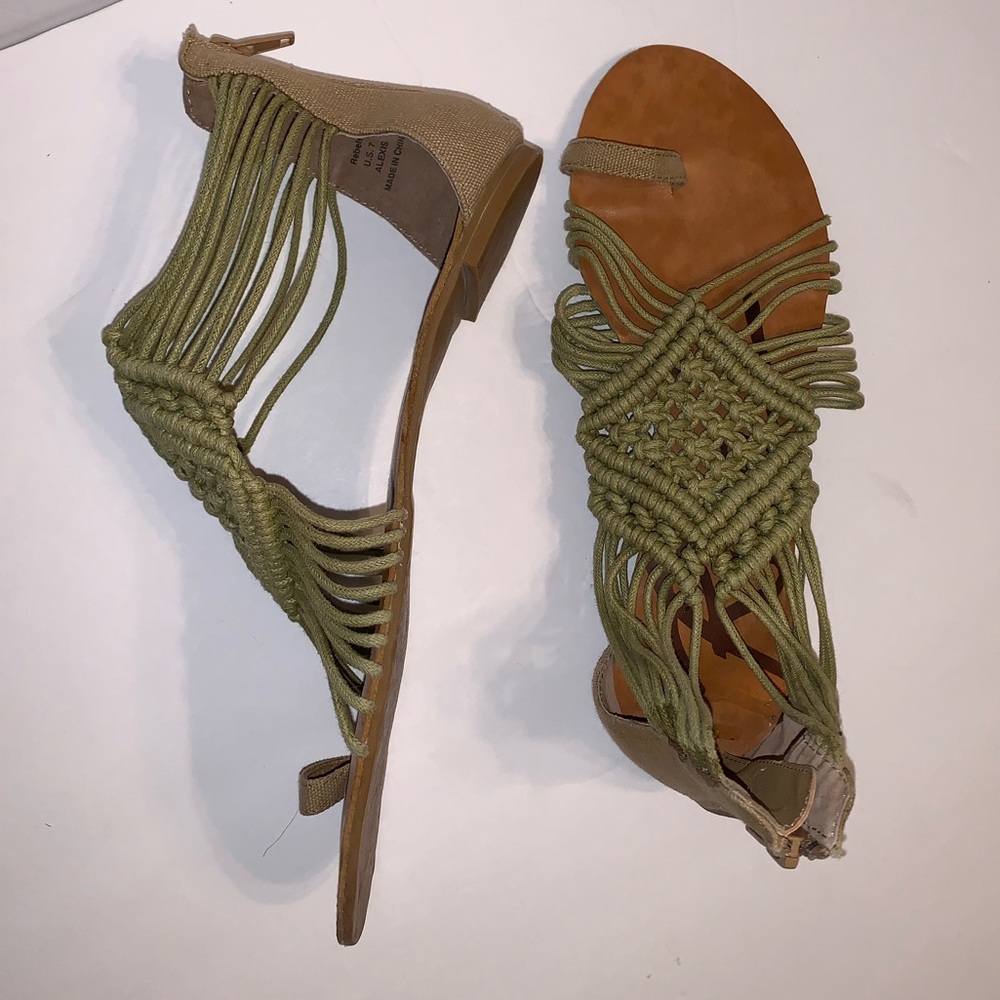 Rebels Macrame Green Sandals Size 7